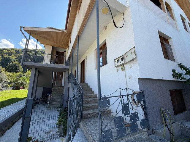 REMAXDIA'DAN AYDINPINAR KÖYÜNDE KİRALIK 2+1 DAİRE