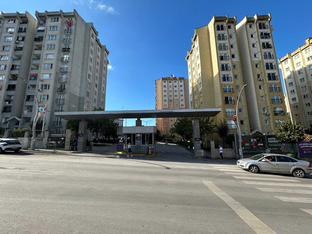 KIPTAŞ TUZLA ŞIFA EVLERI ÖN CEPHE 2+1 SATILIK DAIRE