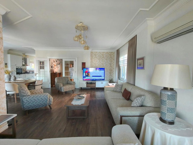 REMAX TOROS'TAN SEYRAN TEPE KONAKLARI'NDA 6+1 TRİPLEX VİLLA