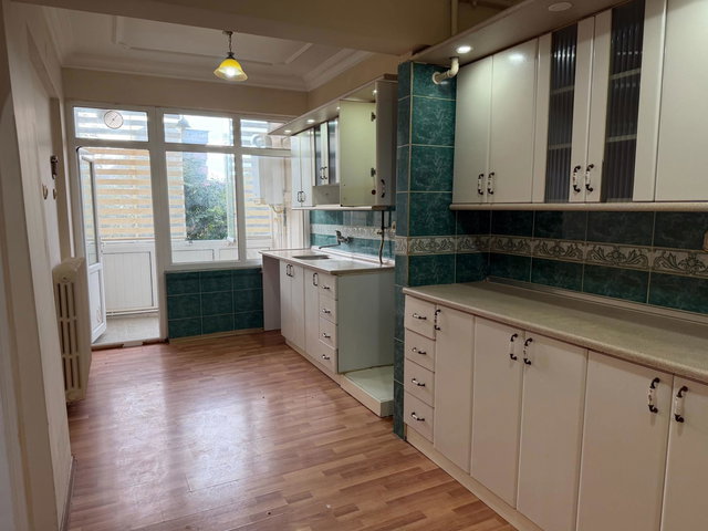 RE/MAX MEYDAN | 2 NOLU BEŞİRLİ'DE SATILIK 3+1 DAİRE
