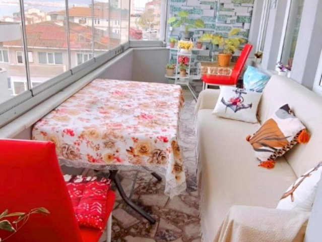 REMAX NATURALDEN HALIDERE  KÖRFEZ MAHALLESİNDE SATILIK ASANSÖRLÜ 3+1 DAİRE