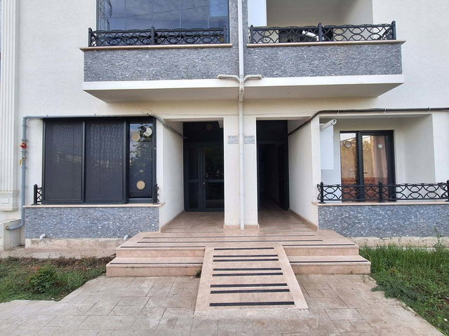 KARTEPE FSM'DE 3+1 SATILIK ÇATI DUBLEKS