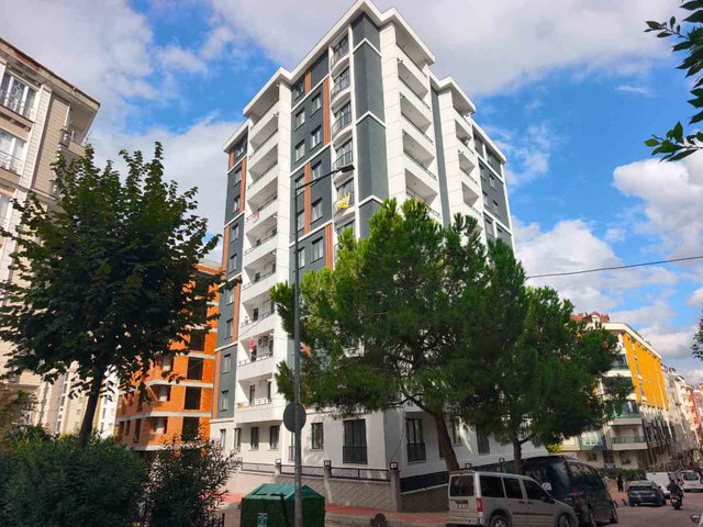 SIFIR SITE IÇI BALKONLU ASANSÖRLÜ 3+1 SATILIK DAIRE