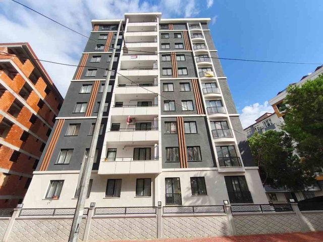 SIFIR SITE IÇI BALKONLU ASANSÖRLÜ 3+1 SATILIK DAIRE