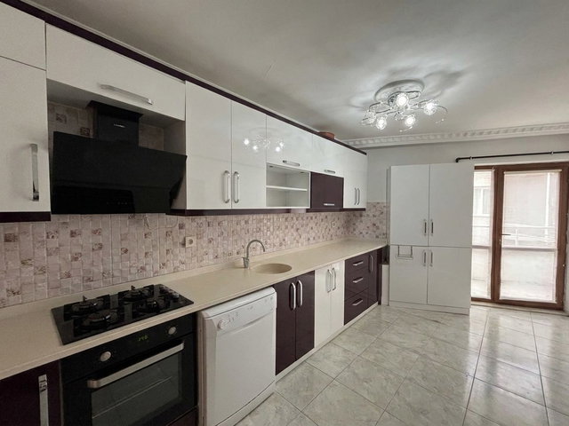 ÇANKAYA İNCESU’DA 4+1 | 180 M² NET | 2 BANYO-3 WC | BALKONLU | KREDİYE UYGUN