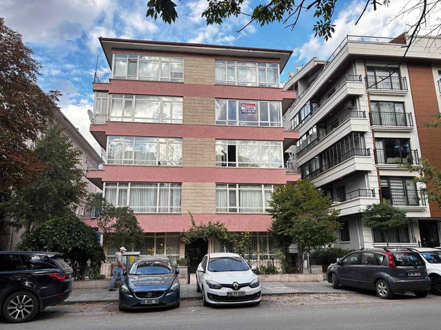 ANITTEPE’DE GÜNEY-BATI CEPHELİ 3+1 | 110 M² BRÜT | BALKONLU | BOŞ VE HEMEN TESLİME HAZIR