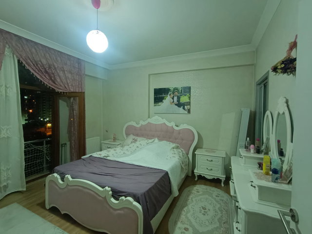 S.TEPE GÜLERYÜZ STS. 3+1,130 M²/DİCLE VADİSİ MANZARALI DAİRE