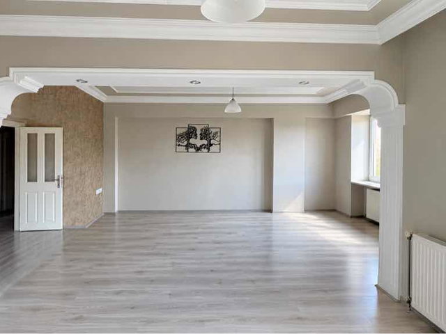 REMAXLAND’DEN MUHİTTİN MAHALLESİNDE 2+1 KİRALIK FERAH DAİRE