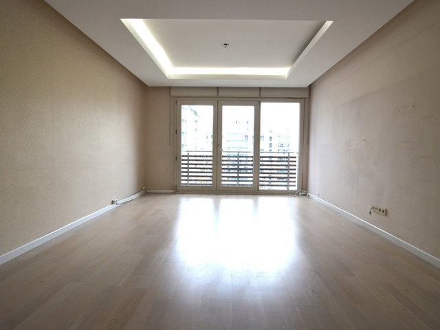 REMAX PROF SANCAKTEPE SİNPAŞ AQUA CITY 2010 HAVUZ CEPHELİ KİRALIK 3+1 DAİRE