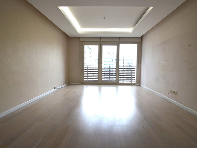 REMAX PROF SANCAKTEPE SİNPAŞ AQUA CITY 2010 HAVUZ CEPHELİ KİRALIK 3+1 DAİRE