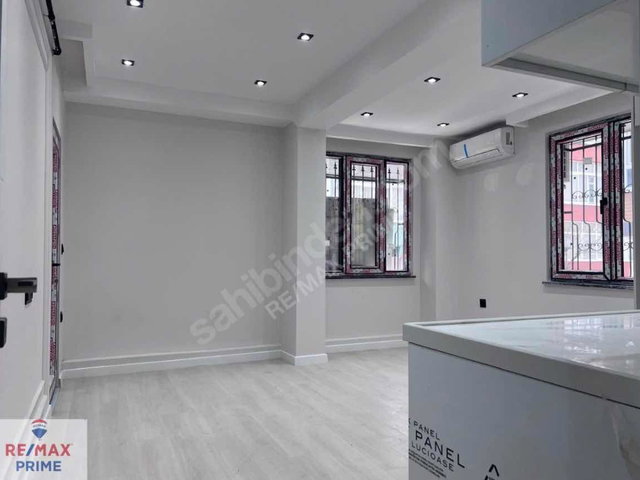 BAYRAMPAŞA,YILDIRIM MAHALLESİNDE ADA PARKA YAKIN SIFIR 2+1 DAİRE