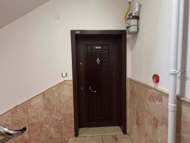 GAZİ MAHALLESİNDE  2+1  SATILIK  ÖN CEPHE  DAIRE