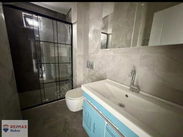 ÇEKMEKÖY CUMHURİYET MAH 2+1 SIFIR SATILIK DAİRE