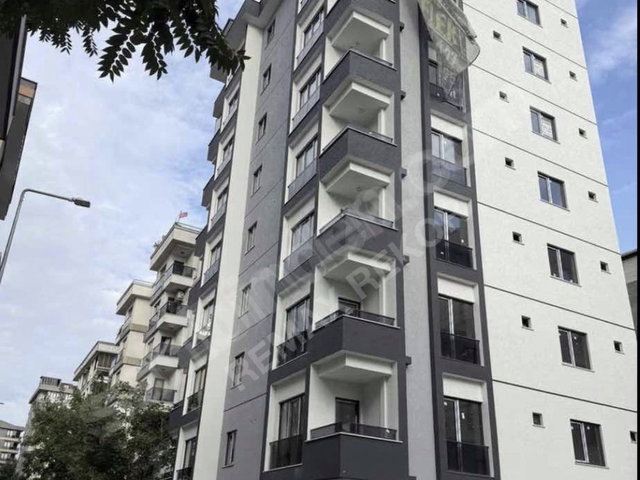 ÇEKMEKÖY CUMHURİYET MAH 2+1 SIFIR SATILIK DAİRE