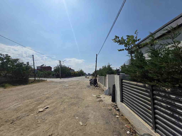 ÇORLU’DA SIFIR 2+1 VİLLA | YERDEN ISITMA, 3 BANYO/3 WC, DOĞU-GÜNEY CEPHE