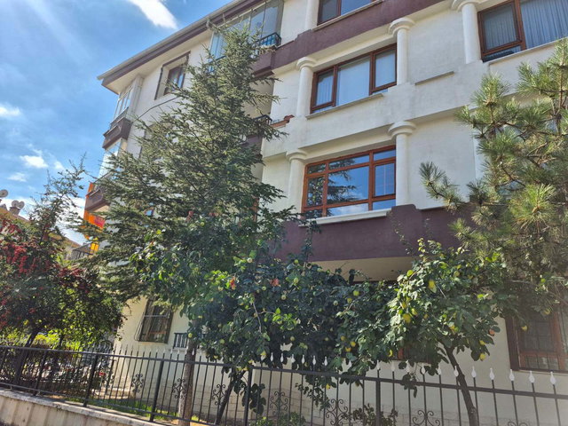 İNCİRLİ MAHALLESİ BAĞIMSIZ FUL YAPILI ÖNÜ AÇIK 3+1 SATILIK DAİRE