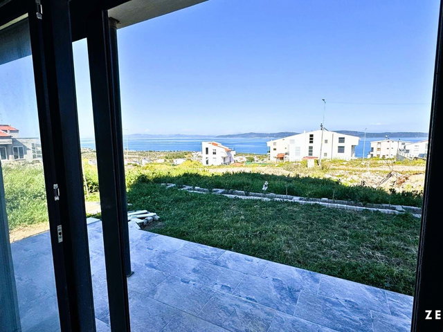 SATILIK FIRSAT 5+2 VİLLA