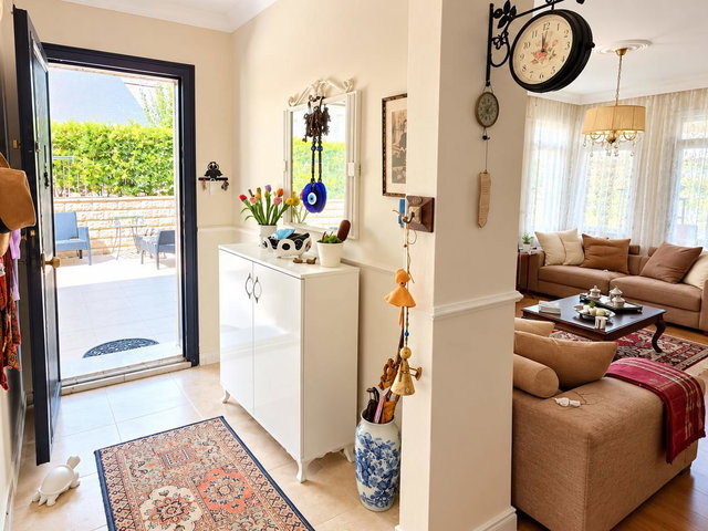 REMAX KAYA'DAN SİLİVRİ ÖZYÖREM SİTESİNDE SATILIK 2+1 DAİRE