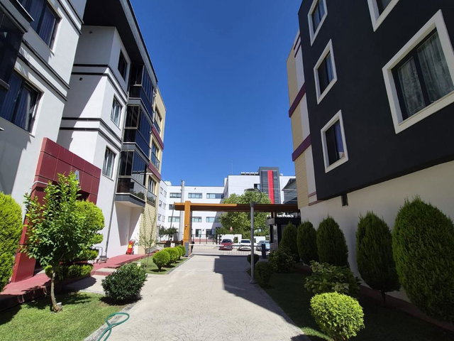 KARTEPE KARCITY SİTESİ'NDE 2+1 KİRALIK ARAKAT DAİRE