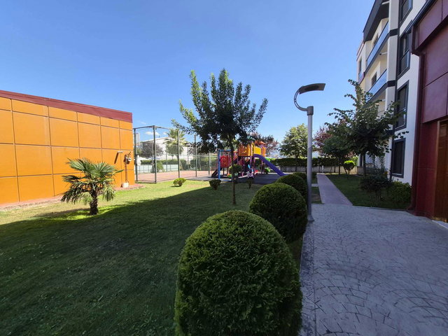 KARTEPE KARCITY SİTESİ'NDE 2+1 KİRALIK ARAKAT DAİRE