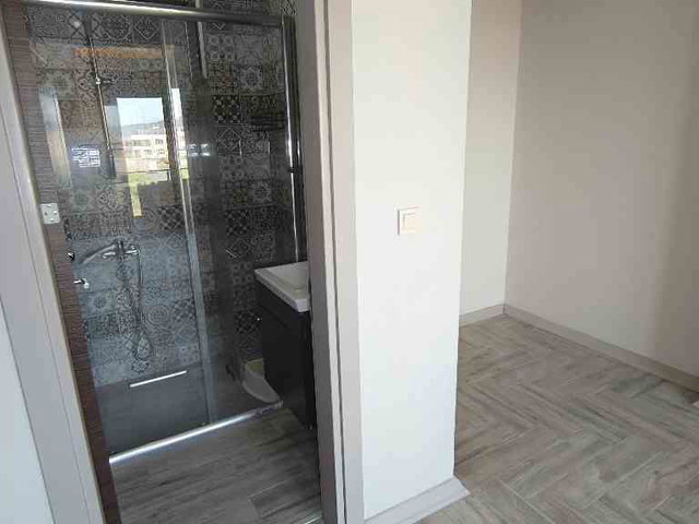 ADAPAZARI’NDA SİTE İÇİNDE 3+1 | YERDEN ISITMALI | 155 M² BRÜT | DOĞU-GÜNEY CEPHE