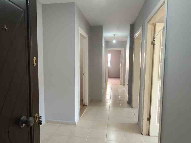 ADAPAZARI’NDA SİTE İÇİNDE 3+1 | 110 M² | ÇİFT WC | BALKON | BOŞ & EŞYASIZ