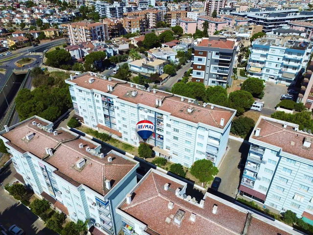 KADINLAR DENİZİ'NDE HAVUZLU SİTEDE 3+1 DAİRE