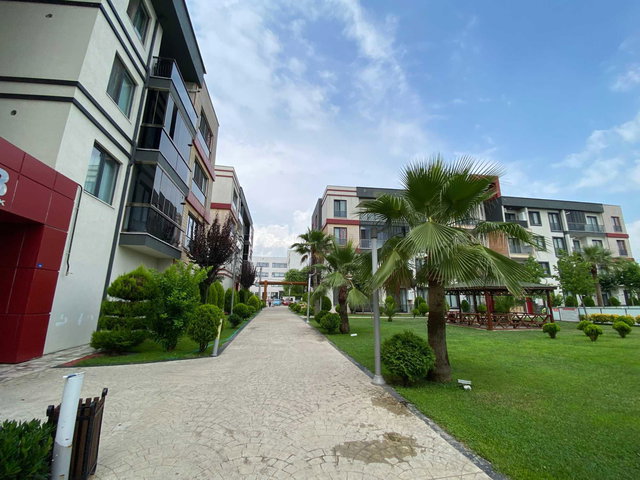 KARTEPE KARCITY SİTESİ'NDE 1+1 SATILIK DAİRE