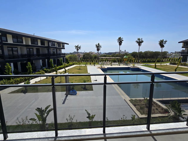 KUMKÖY LA MARİN SİTESİNDE SATILIK 3+1 DUBLEKS DAİRE