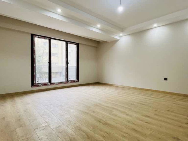 BAHÇELİEVLER SOĞANLI MH DE GÜNEY CEPHE SIFIR 2+1