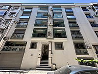 21 REMAX BEST'TEN KARŞIYAKA DEMİRKÖPRÜ İZBAN KARŞISI KİRALIK 1+1