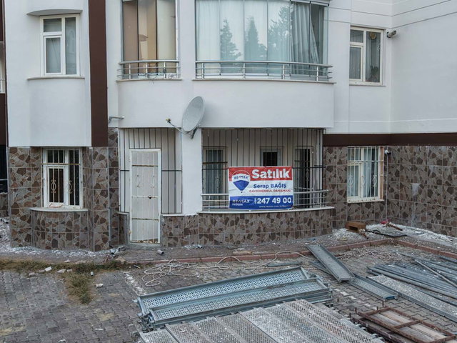 RE/MAX DEĞİŞİM’DEN | ÇAYDAÇIRA’DA SİTE İÇİ, MERKEZİ KONUMDA FERAH 2+1 DAİRE SATILIK