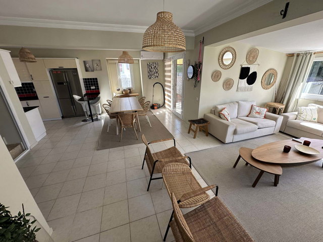 FETHIYE OVACIKTA EŞYALI TRİPLEX 5+1 MÜSTAKİL VİLLA