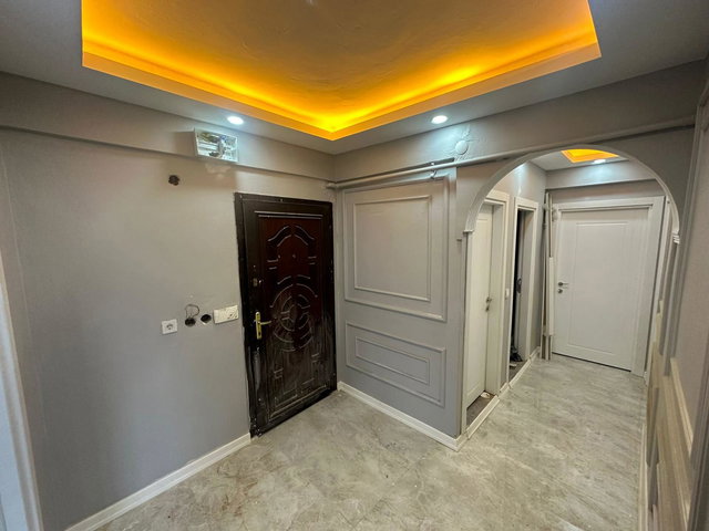 SULTANGAZİ 50. YIL’DA EN ÜST KAT 4+2 | 220 M² NET | BALKONLU | KREDİYE UYGGUN
