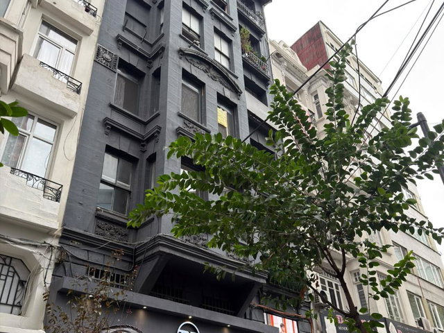 HALASKARGAZİ’DE TARİHİ DOKU & MODERN YAŞAM BİR ARADA SATILIK DAİRE