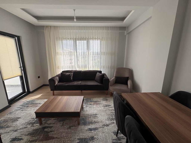 ATAKUM TOPLU KONUT BULVARINA CEPHE EŞYALI KİRALIK 1+1