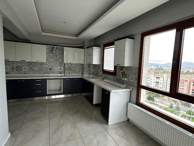 GERMIR HAH GENIŞ VE FERAH 3+1 DAIRE