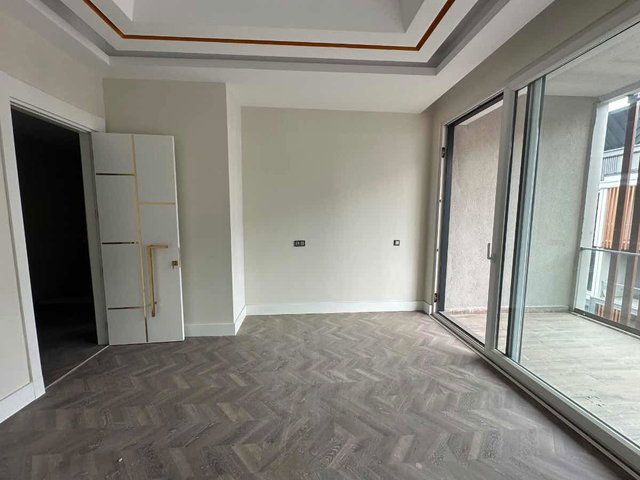 KARTEPE ZERAY ESIL'DE 3+1 ÇATI DUBLEKS KIRALIK DAIRE