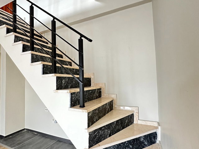 ARNAVUTKÖY'DE 3+2 KIRALIK DAİRE REMAX PRO HARUN