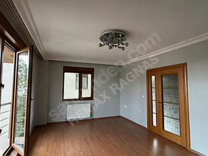 ÇENGELKÖY'DE KİRALIK 3+1 MASRAFSIZ KULLANIŞLI GENİŞ DAİRE
