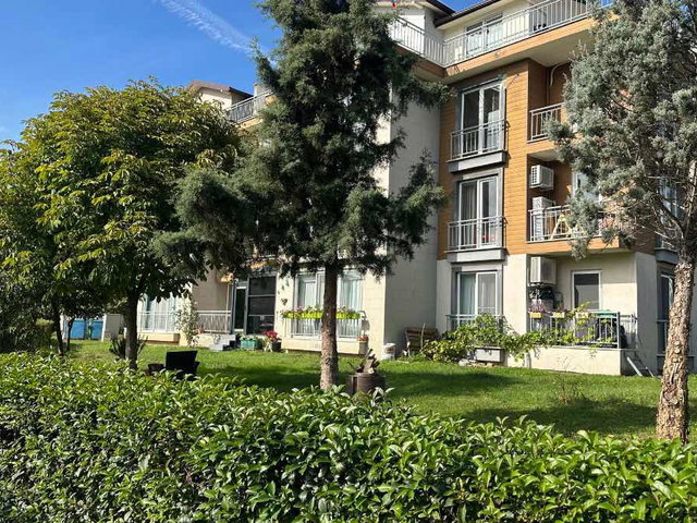 KARTEPE SARIMEŞE KONAKLARINDA 240M2 SATILIK BAHÇE DUBLEKS