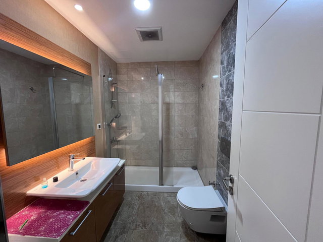 SPARTAKULE BİZİMEVLER 6 GÖKKÜŞAĞI SİTESİ 200 M2 4+1 MASRAFSIZ