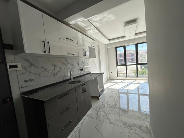 RE/MAX ŞEHİR YALOVA 'DAN KADIKÖY'DE SATILIK 1+1 DAİRE