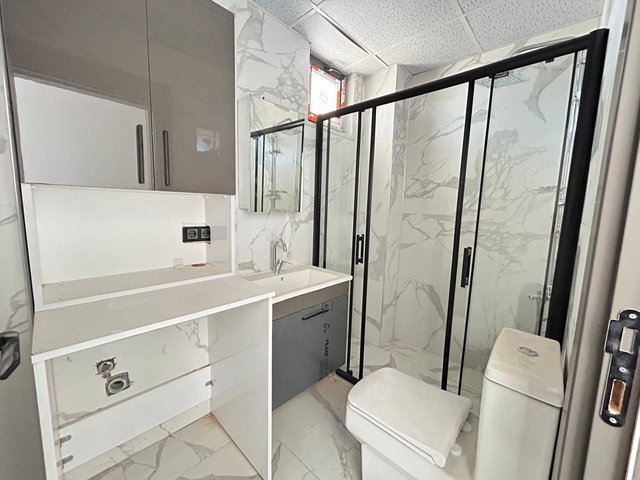 RE/MAX ŞEHİR YALOVA 'DAN KADIKÖY'DE SATILIK 1+1 DAİRE