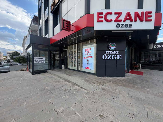 REMAX DEM'DEN ŞEHİR HASTANESİ YANINDA EŞYALI 1+1 KİRALIK DAİRELER