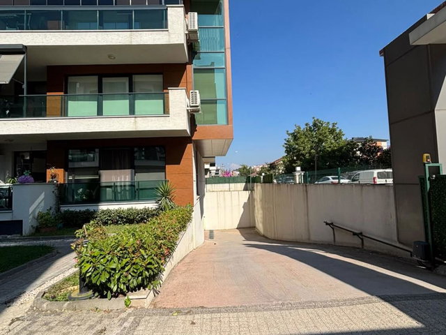 REMAX ŞEHİR'DEN ÇİFTLİKKÖY ATATÜRK CADDESİ'NDE KİRALIK 3+1 DAİRE