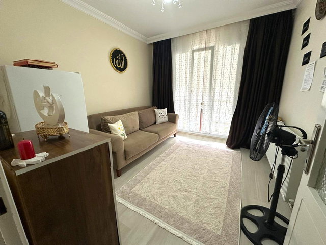 RE/MAX İNCİ'DEN ALTIEYLÜL BAHÇELİEVLER MAH'DE SATILIK 2+1 DAİRE
