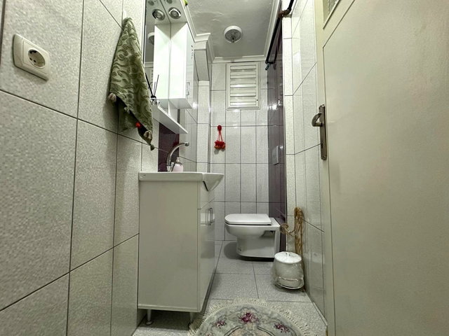 RE/MAX İNCİ'DEN ALTIEYLÜL BAHÇELİEVLER MAH'DE SATILIK 2+1 DAİRE