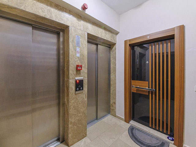 KADIKÖY GÖZTEPE MARMARAY İSTASYONUNA YAKIN  TERTEMİZ  3+1 KİRALIK DAİRE