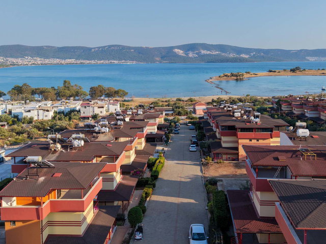 AKBÜK'TE 546 M² ARSA İÇERİSİNDE MÜSTAKİL YAŞAM!